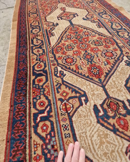 AN ANTIQUE SERAB NARROW RUNNER 445X90CM - ADDITIONAL PHOTO 2