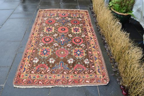 AN ANTIQUE KURDISH TRIBAL RUG 232X133 CM - ADDITIONAL PHOTO 3