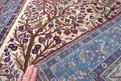 A FINE KIRMAN RUG 214X135CM - ADDITIONAL PHOTO 4