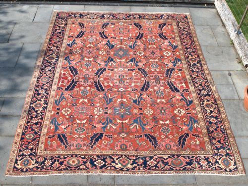 antique heriz carpet 335x273 cm - CATEGORY: ANTIQUE RUGS - DATED 1900
