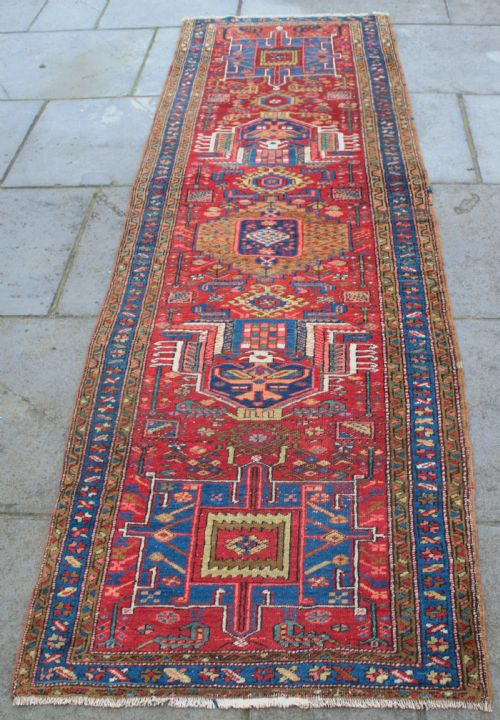 an antique heriz runner 294x90 cm - CATEGORY: ANTIQUE RUGS - DATED 1920