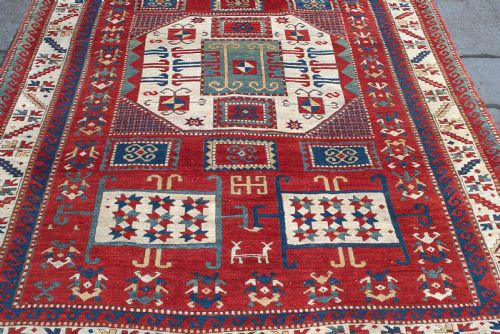 A FINE ANTIQUE KARACHOPF KAZAK RUG 244X192CM - ADDITIONAL PHOTO 4