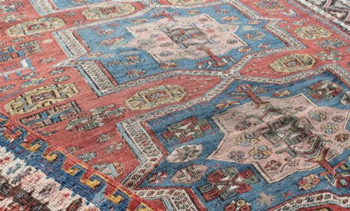 AN ANTIQUE KUBA SUMAK RUG 189X143CM - ADDITIONAL PHOTO 5