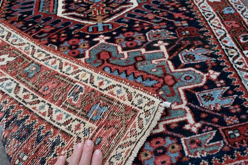 A PAIR OF ANTIQUE KARAJA RUGS - ADDITIONAL PHOTO 4