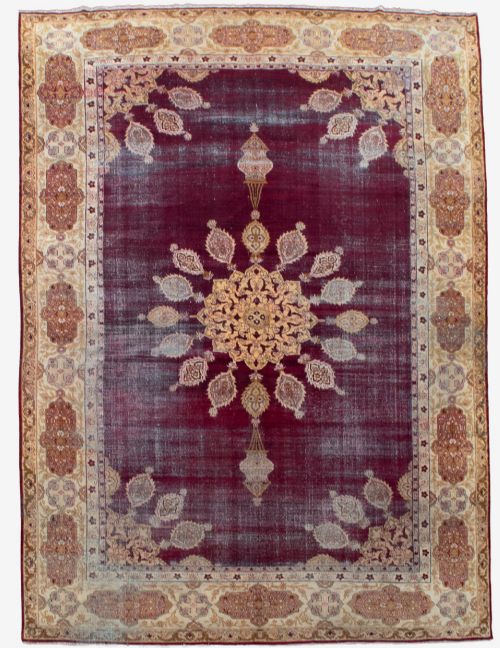 A Huge Amritsar Country House Carpet 552x365 Cm