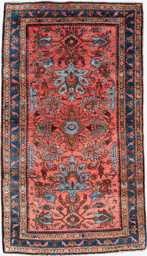 An Old Lilihan Rug 138x86cm