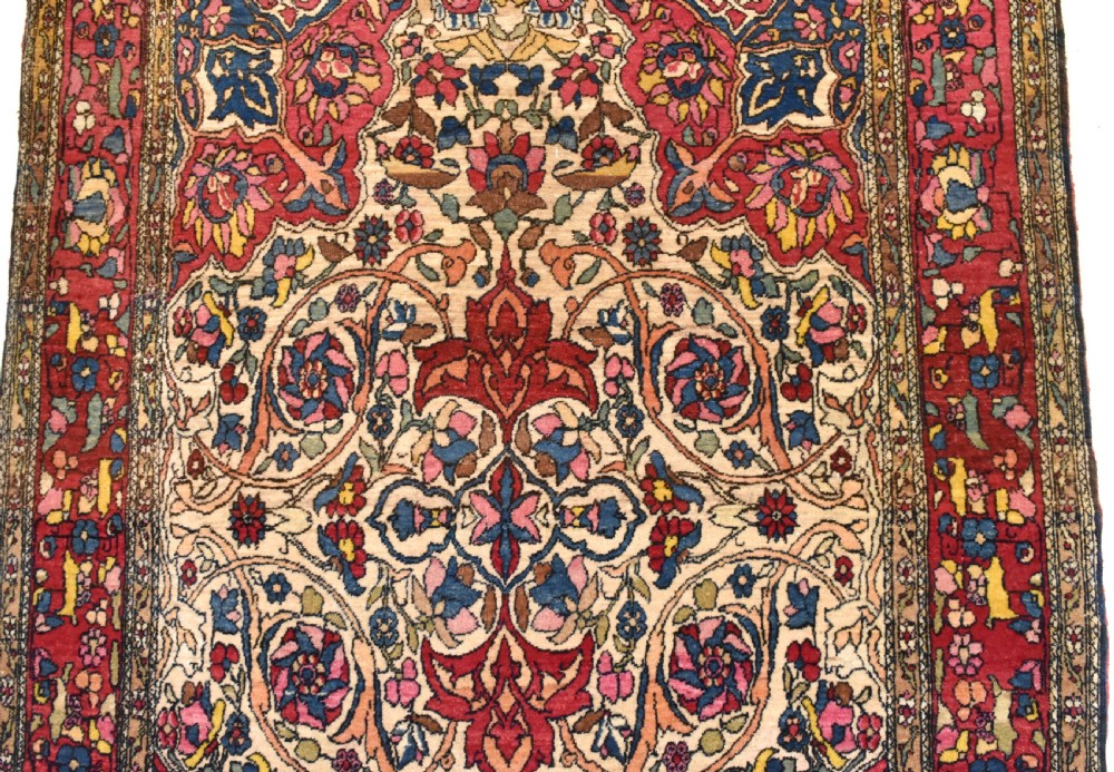 A pair of antique Persian Isfahan rugs View IV