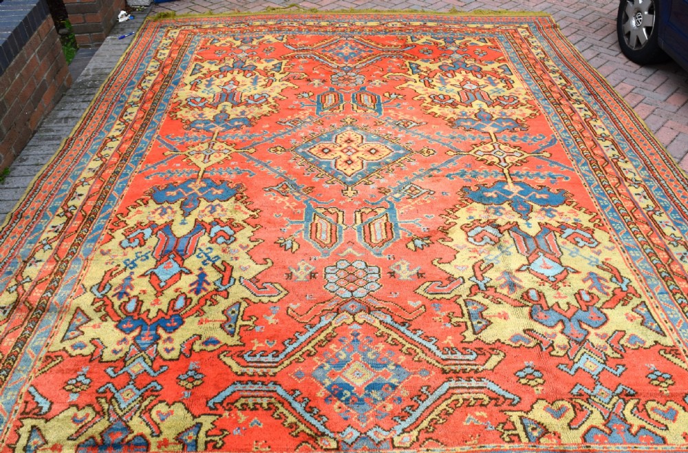 Antique Turkish Ushak room size carpet  View VI