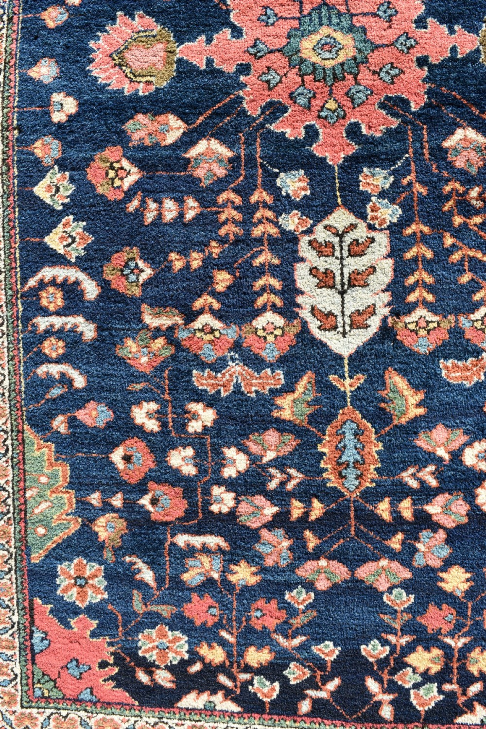 Antique Sarouk Mahal rug View V