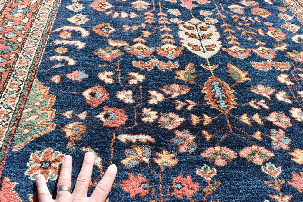 Antique Sarouk Mahal rug View VI
