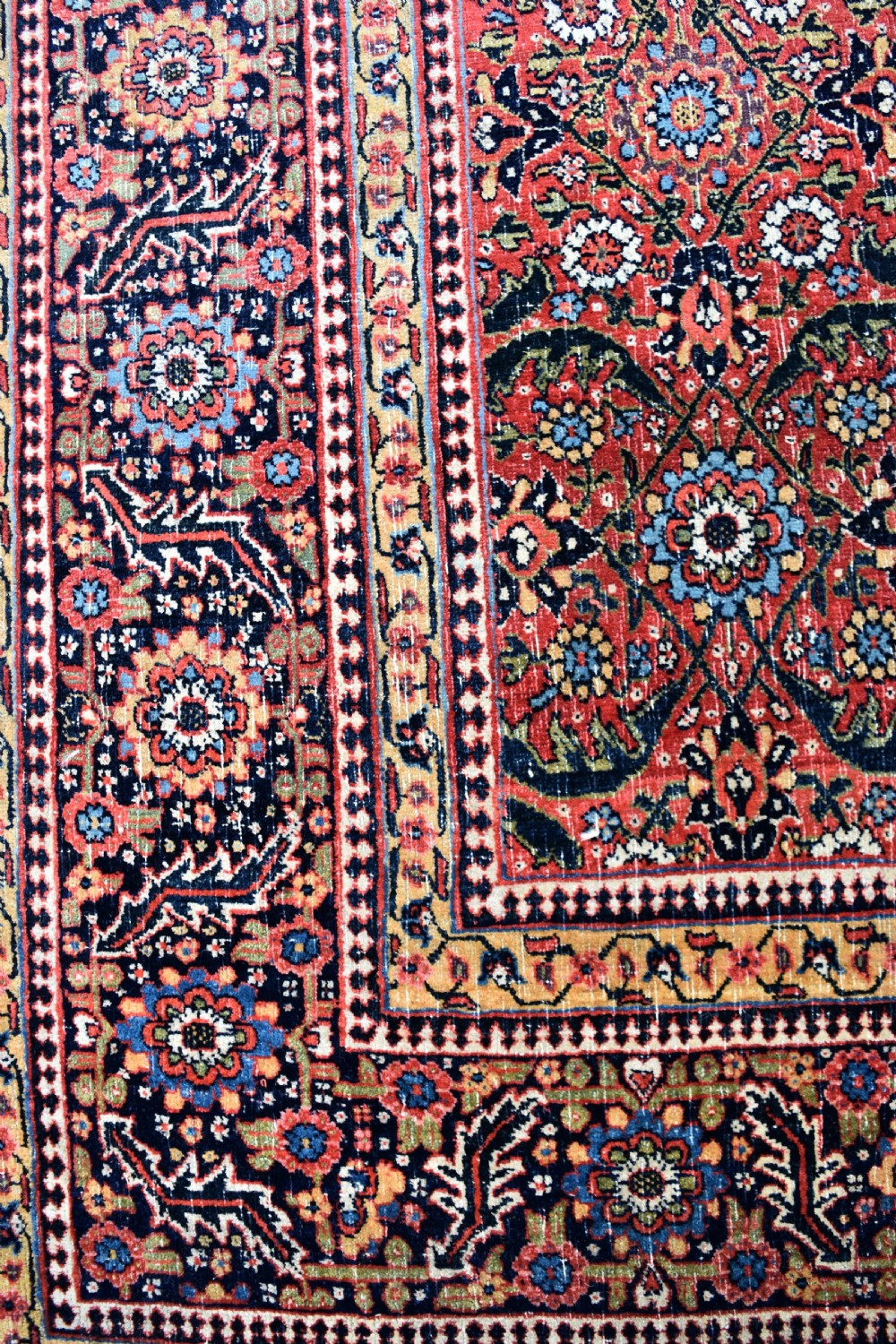 Antique North West Persian carpet 376x267cm View II
