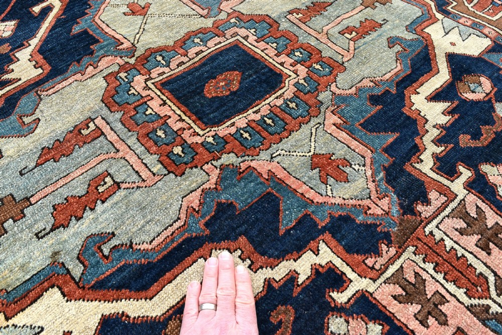 Antique Persian Serapi carpet 376x267 View IX
