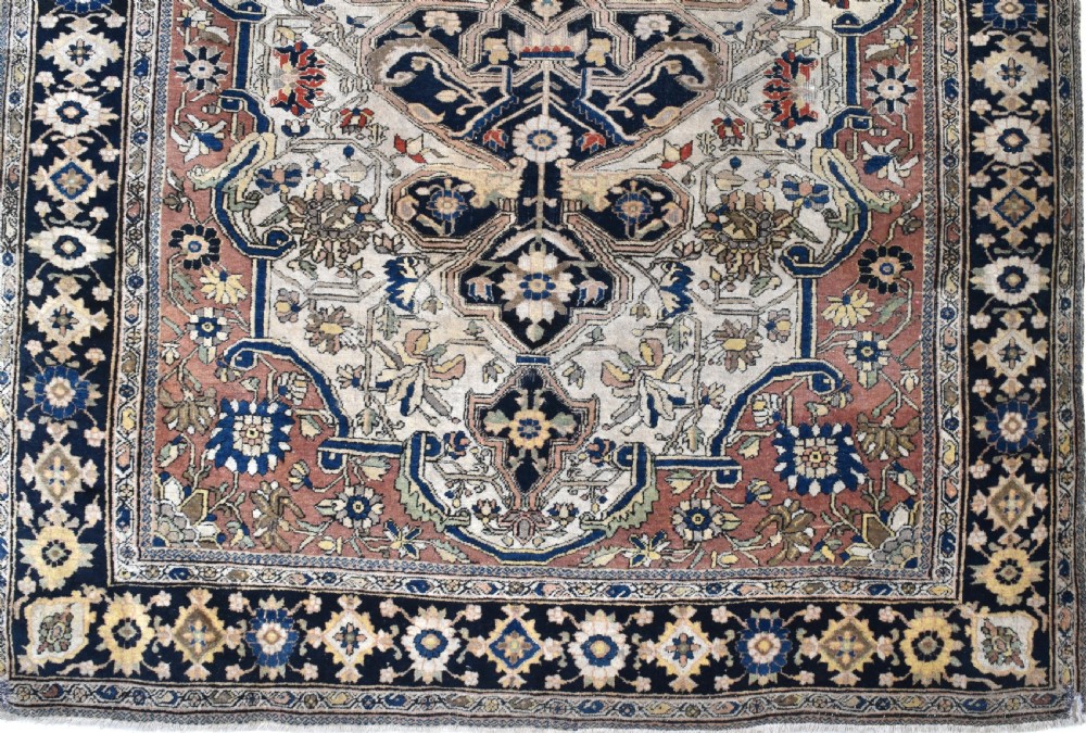 Antique Moteshem Kashan rug 187x135cm View II