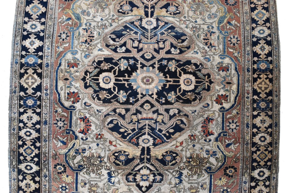 Antique Moteshem Kashan rug 187x135cm View III