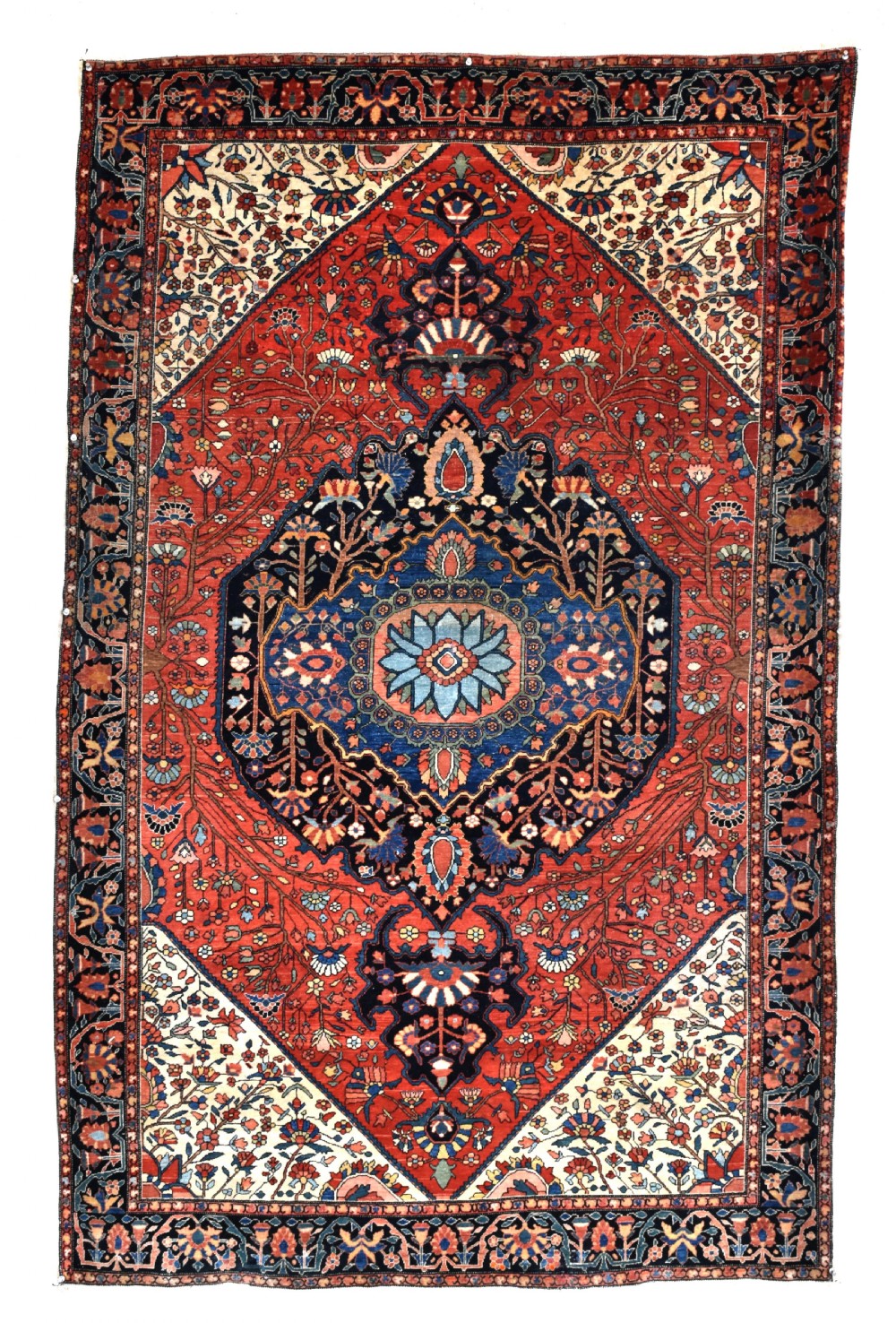 Fine antique Persdian Sarouk Ferahan rug 194x204cm