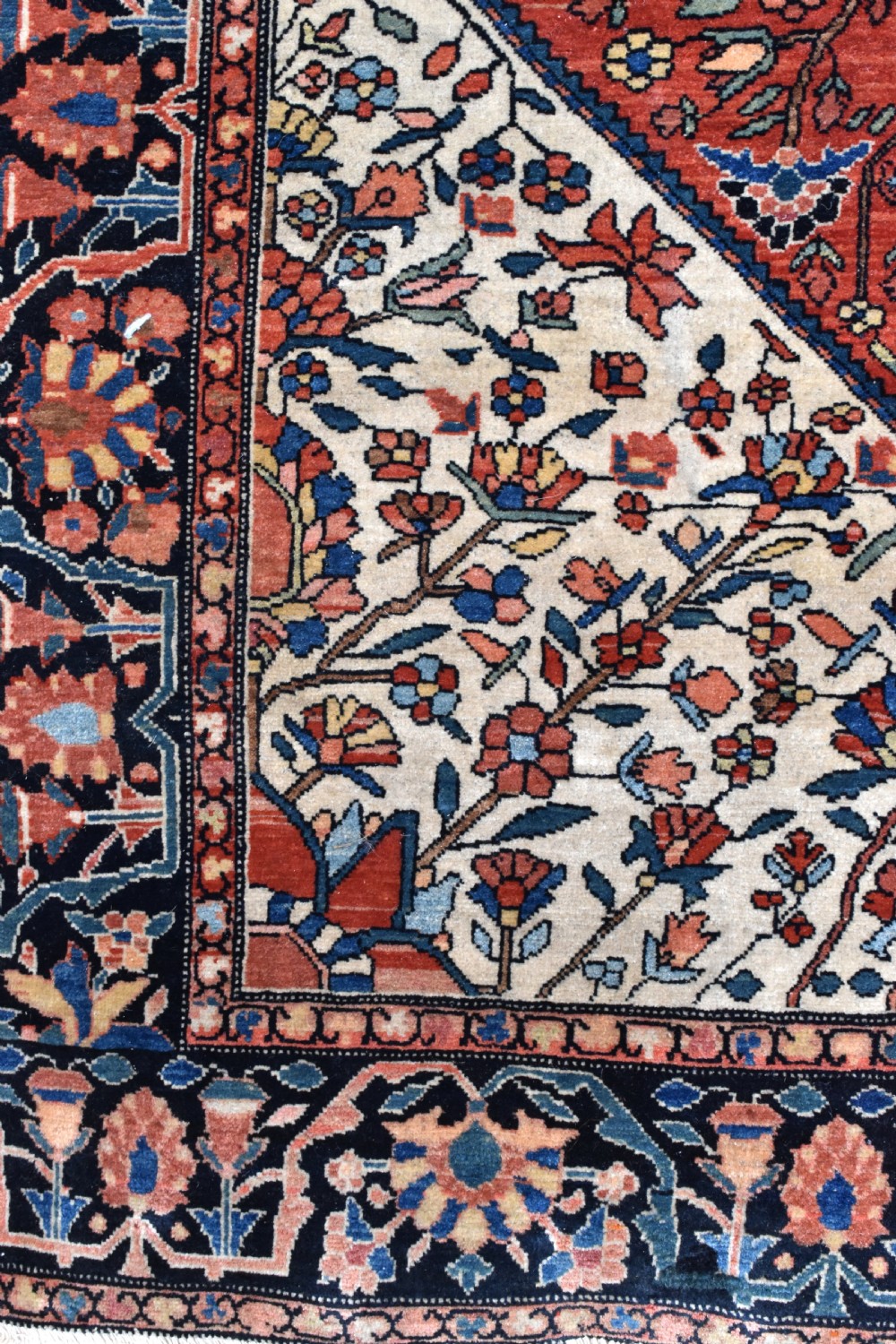 Fine antique Persdian Sarouk Ferahan rug 194x204cm View VIII