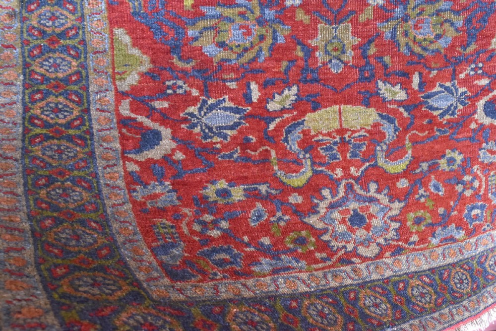 Fine antique Sultanabad rug 170x99cm View V