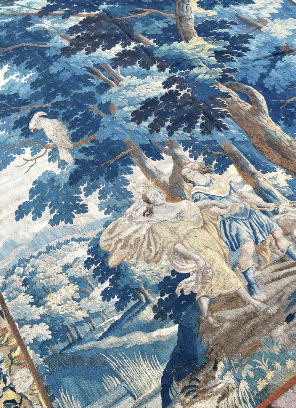 Antique Flemish tapestry late 17th century 270x250cm View III