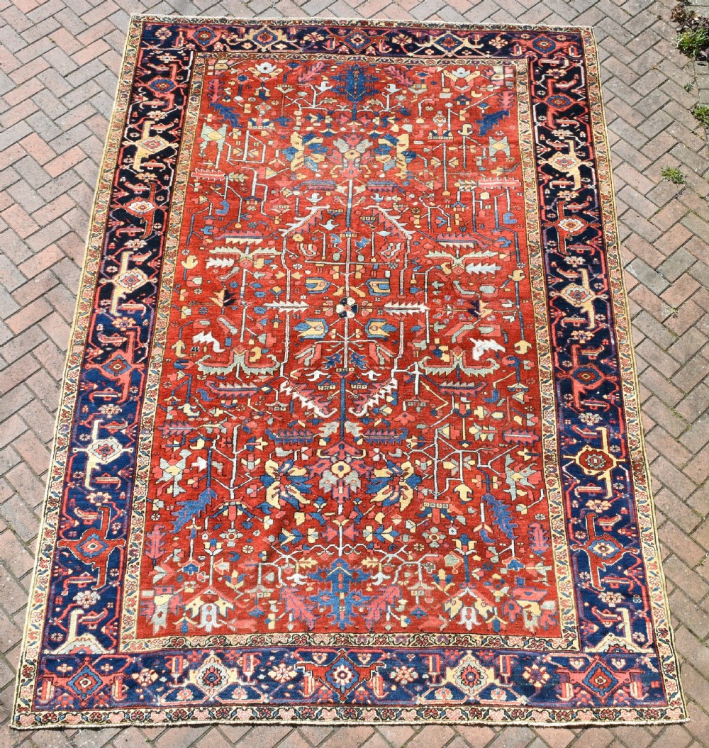 Antique Persian Heriz carpet 348x240cm