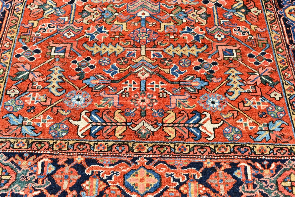Antique Heriz small carpet 216x157cm View IV