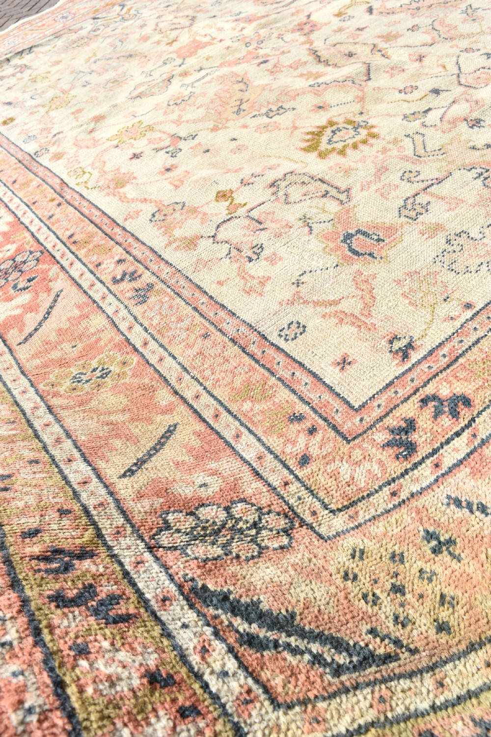 Antique Borlu carpet 363x285cm View VII