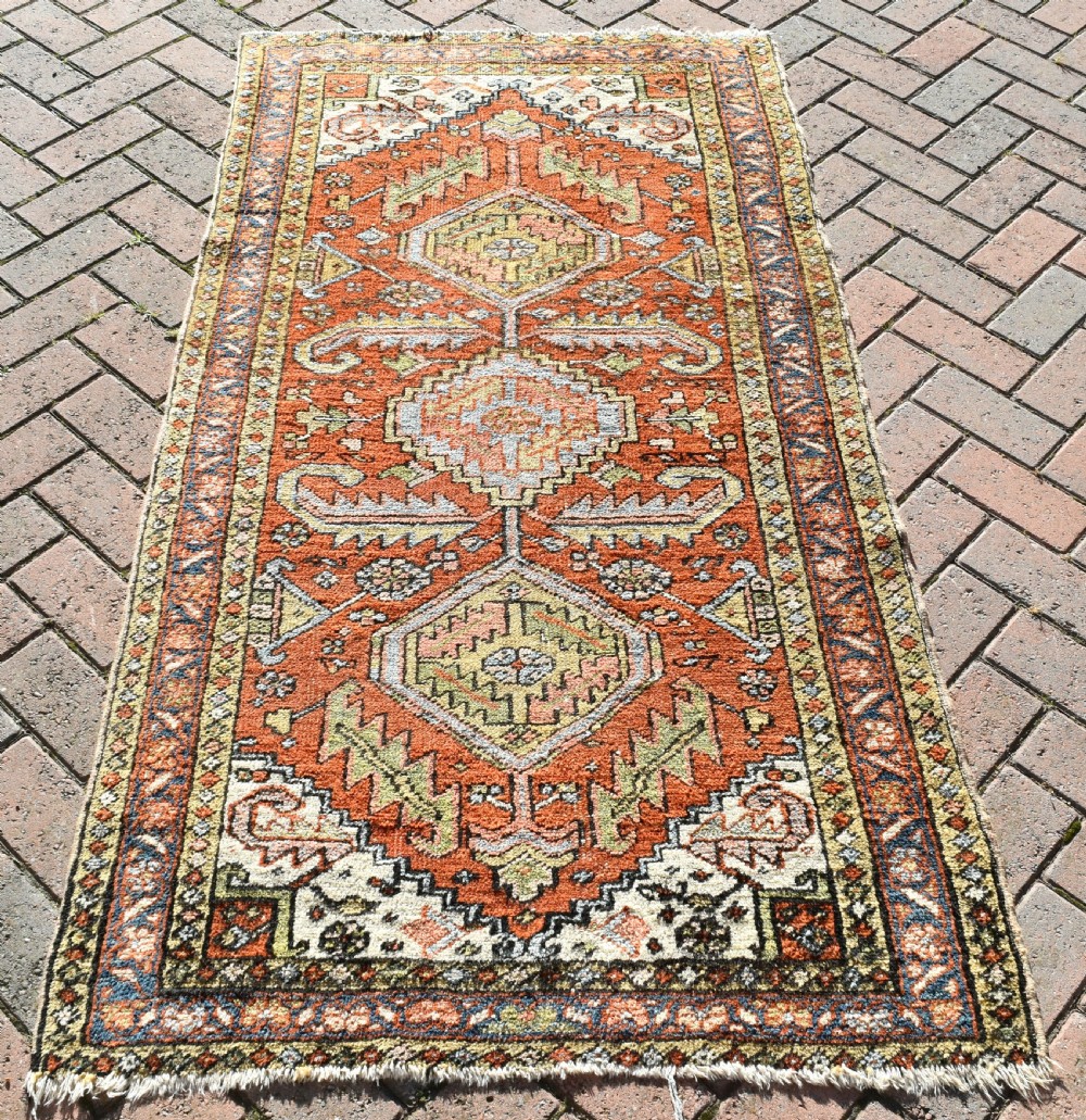 Antique Heriz rug 179x93cm