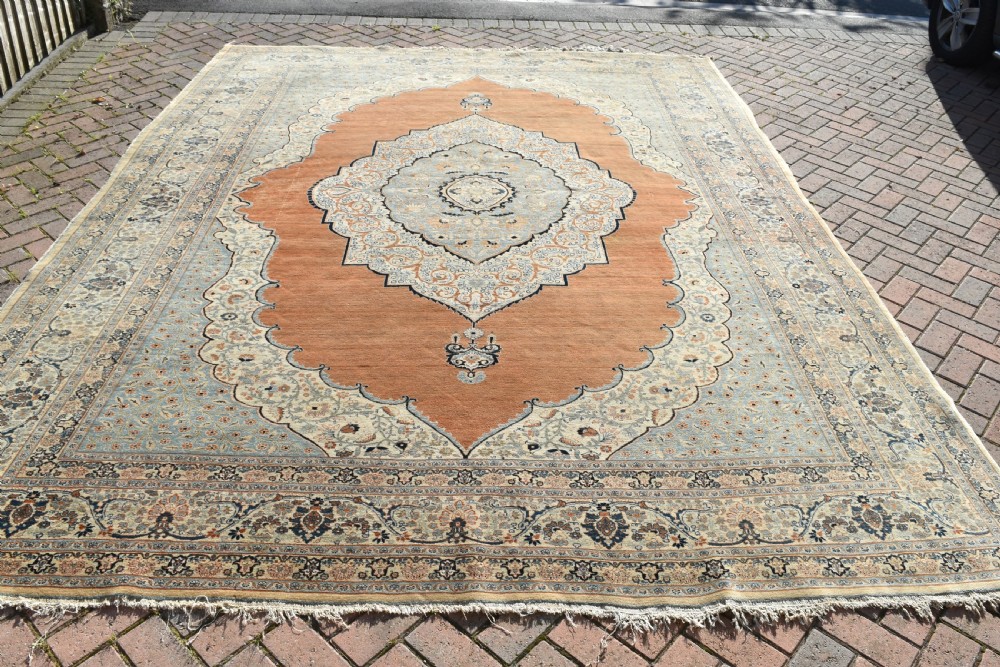 Very Fine antique Haji Jalili Tabriz carpet 380x287cm