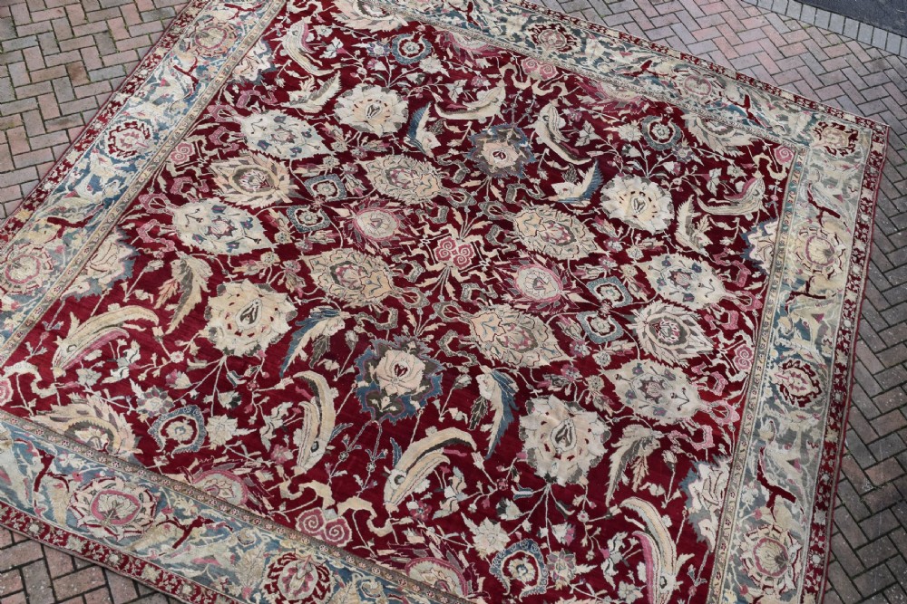 Antique Agra carpet 420x382cm View IV