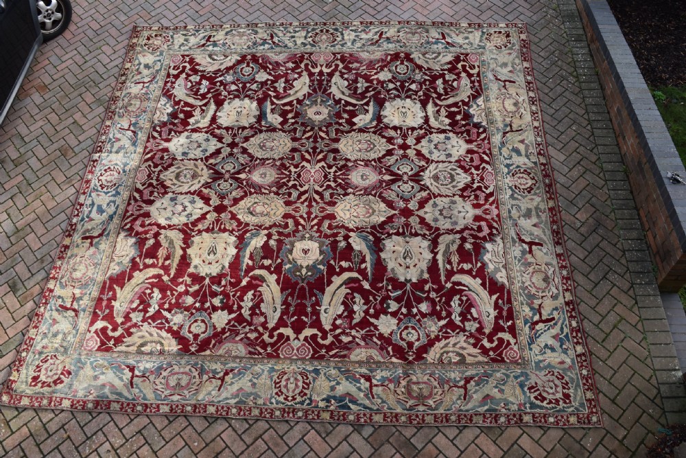 Antique Agra carpet 420x382cm View VII
