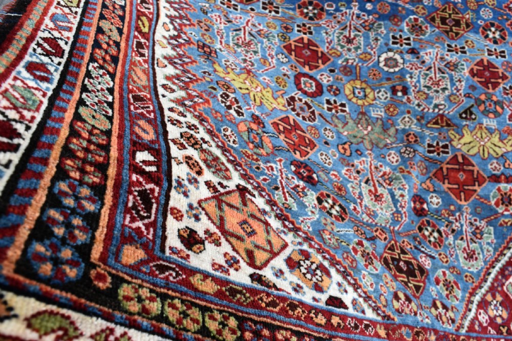 Antique qasgai tribal rug 207x131cm View VII