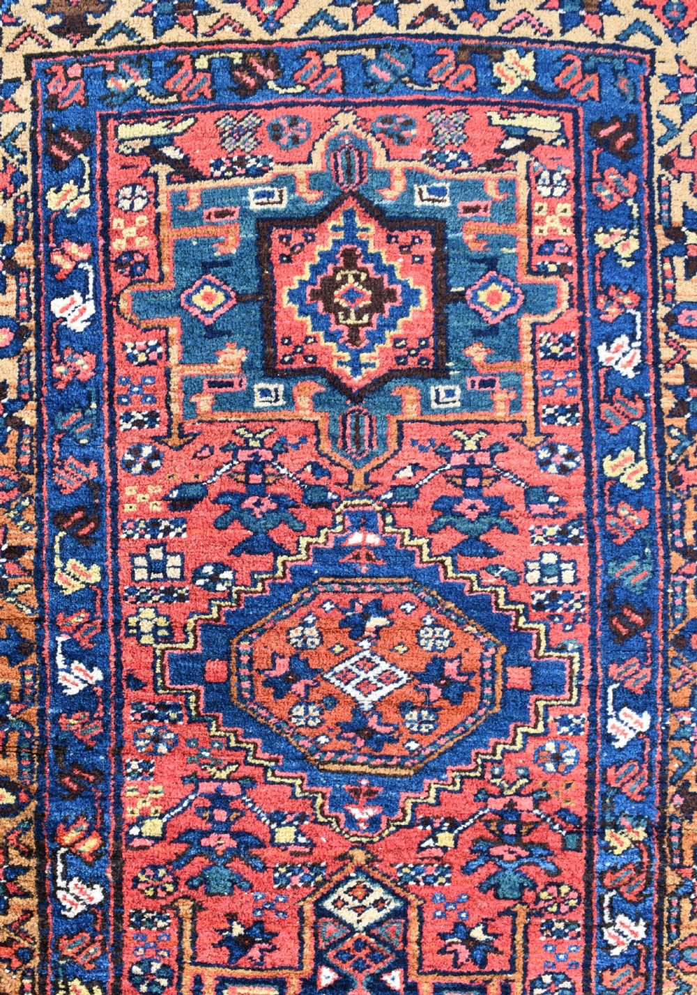 Antique Heriz narrow runner 472x86 cm View III
