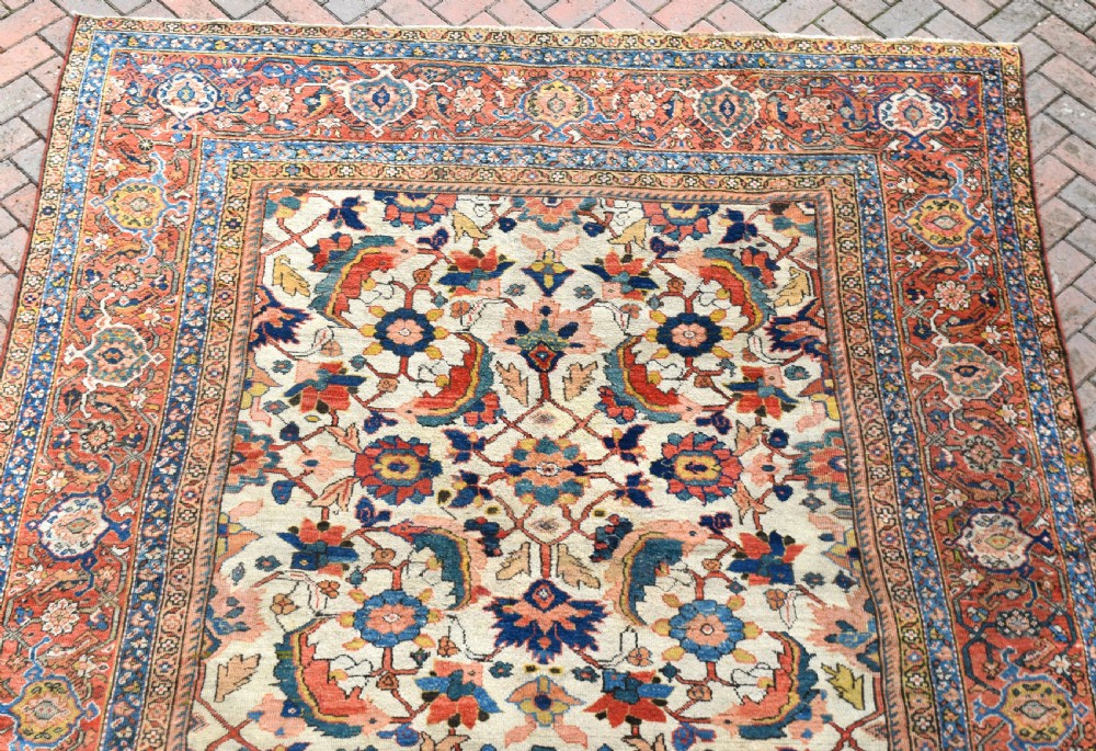 Antique Ivory ground Ferahan carpet 307x250cm View IV
