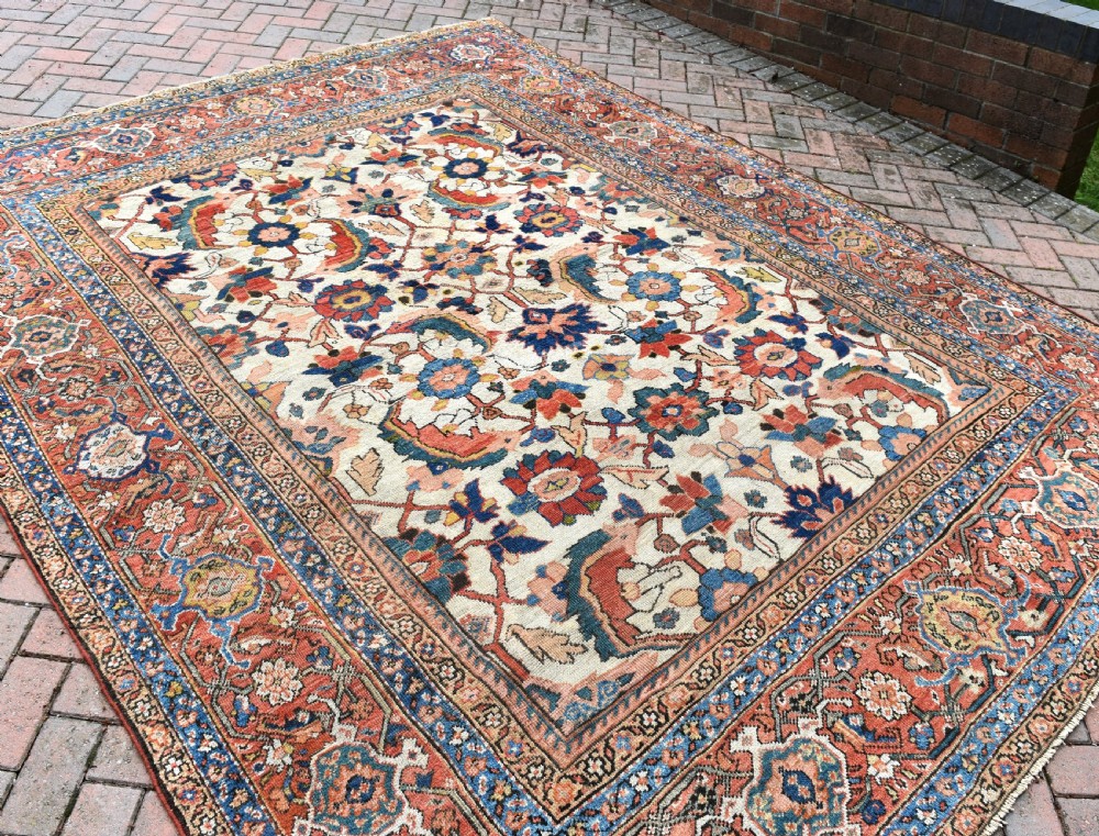 Antique Ivory ground Ferahan carpet 307x250cm View X