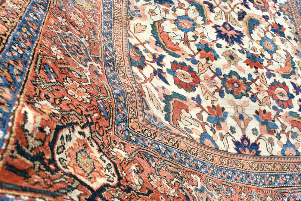 Antique Ivory ground Ferahan carpet 307x250cm View XI