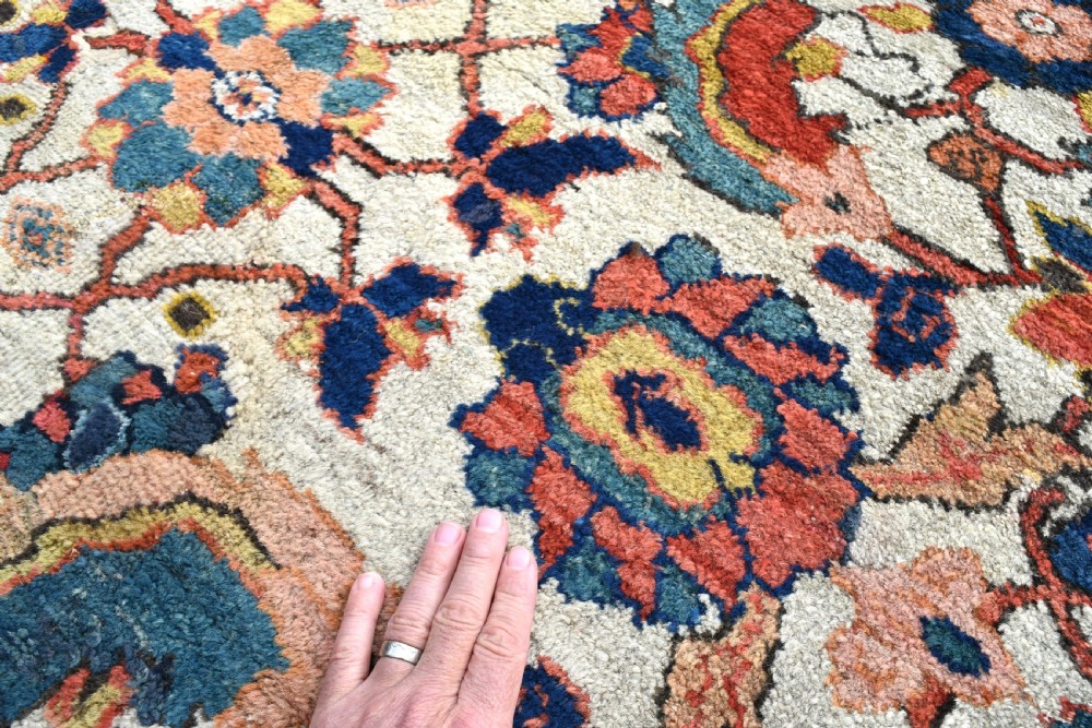 Antique Ivory ground Ferahan carpet 307x250cm View XII
