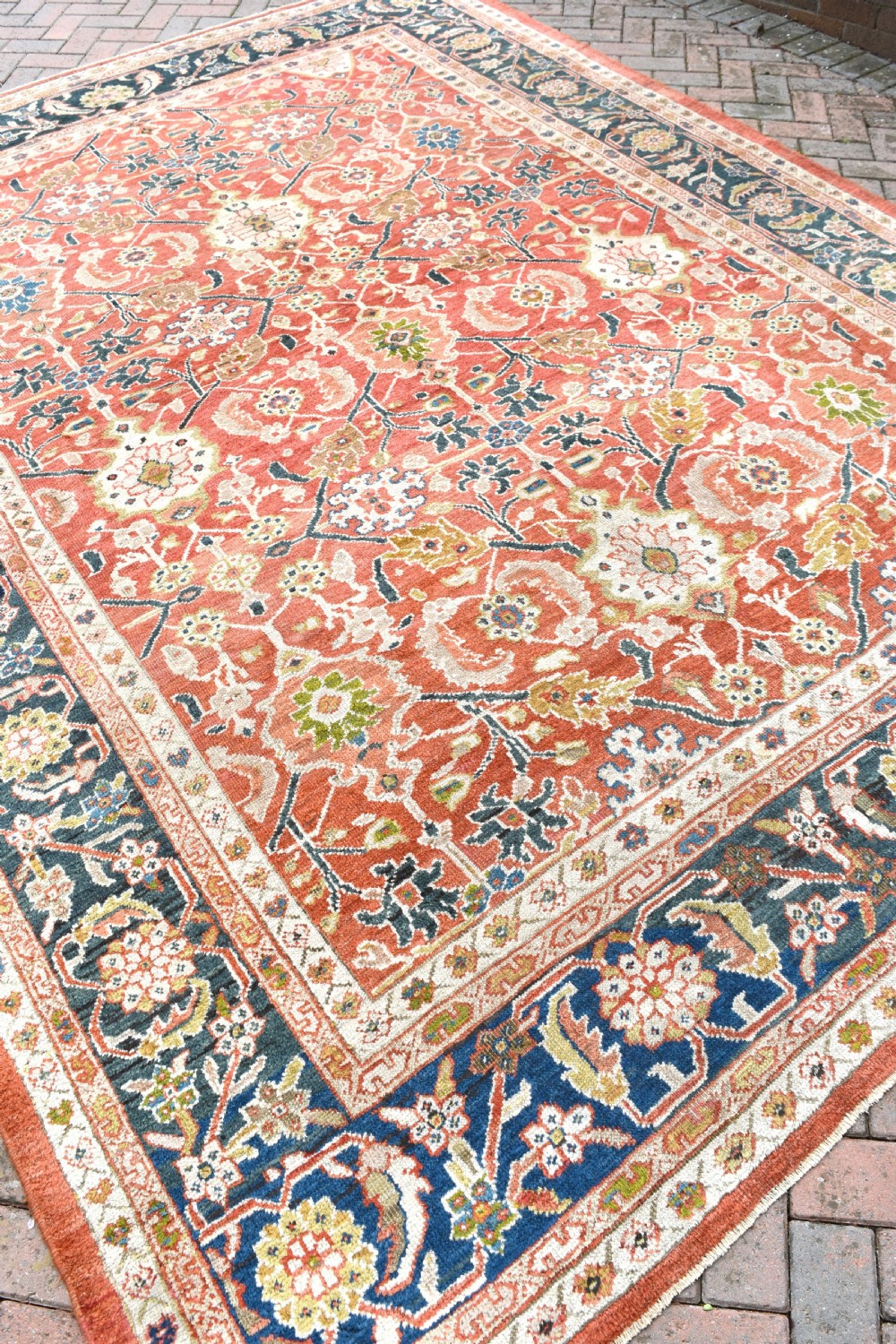 A fine antique Ziegler Mahal carpet 348x267 CM View VII