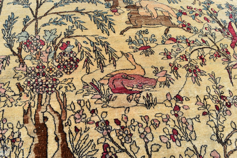 Antique Isfahan prayer rug 215x140cm View IV
