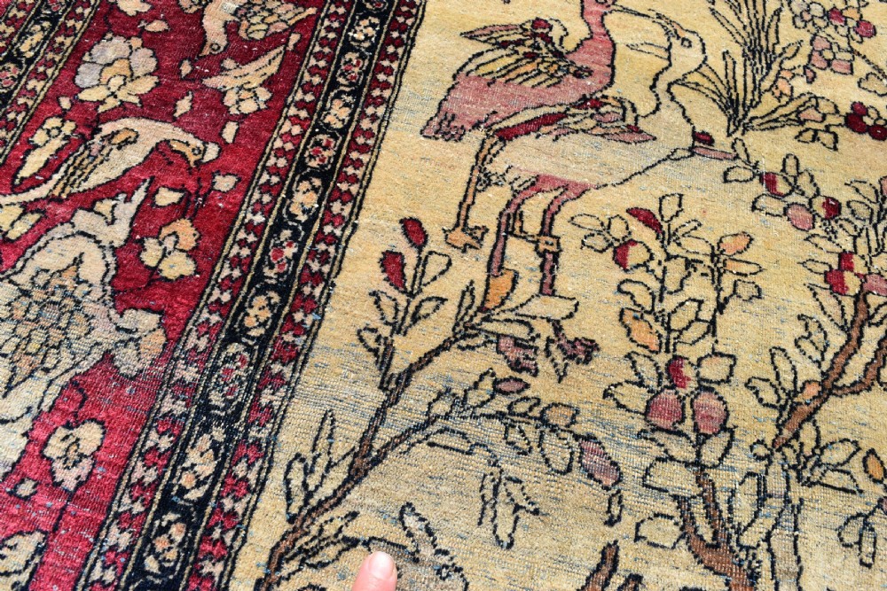 Antique Isfahan prayer rug 215x140cm View V