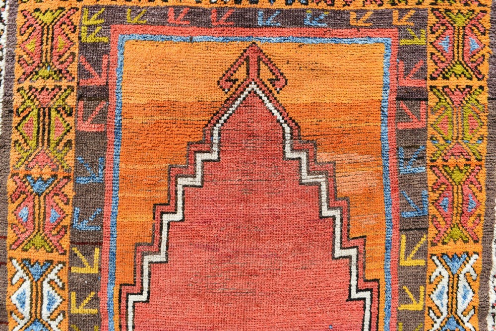 Antique Konya prayer rug 167x108cm View II