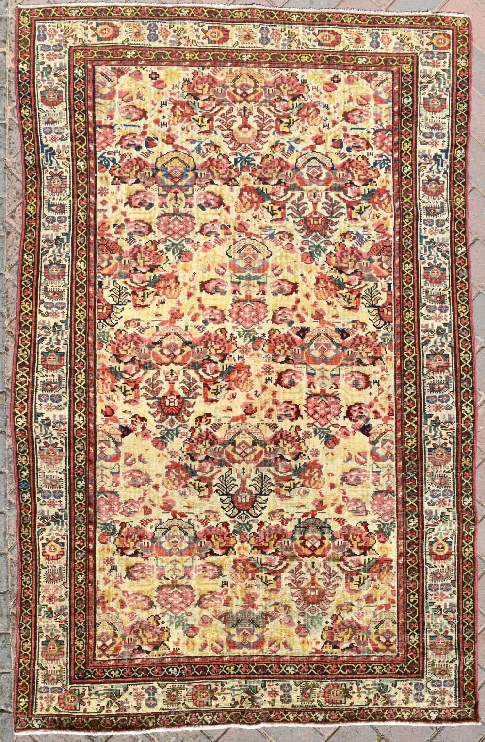 Fine antique Malyor rug 186 x116