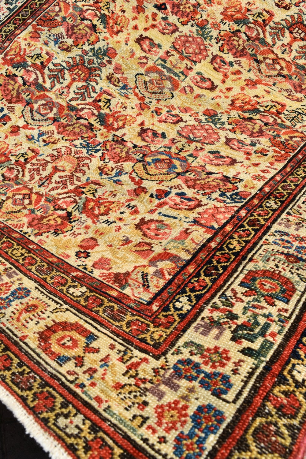 Fine antique Malyor rug 186 x116 View VI