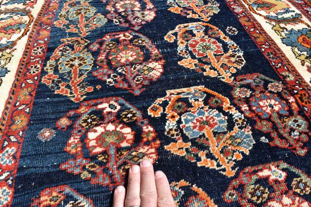 Antique Qasgai small rug 128x94 cm View V