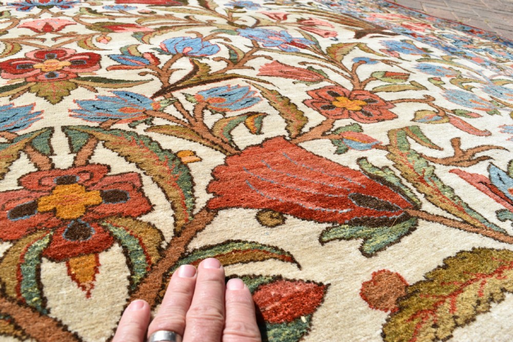 Beautiful old Qum carpet 309x220 cm View VIII