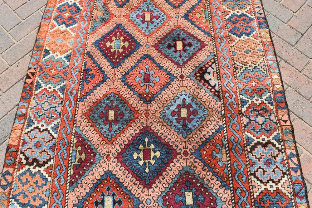 Antique Anatolian Sarkisla rug 202x106 cm View IV