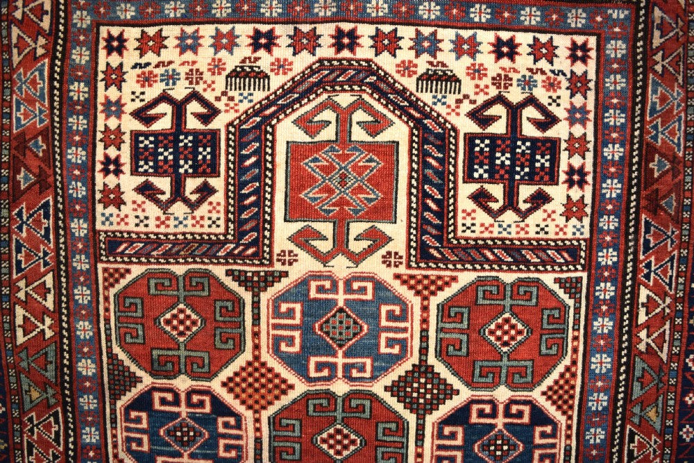 A fine and rare Caucasian Moghan prayer rug 160x91 cm View III