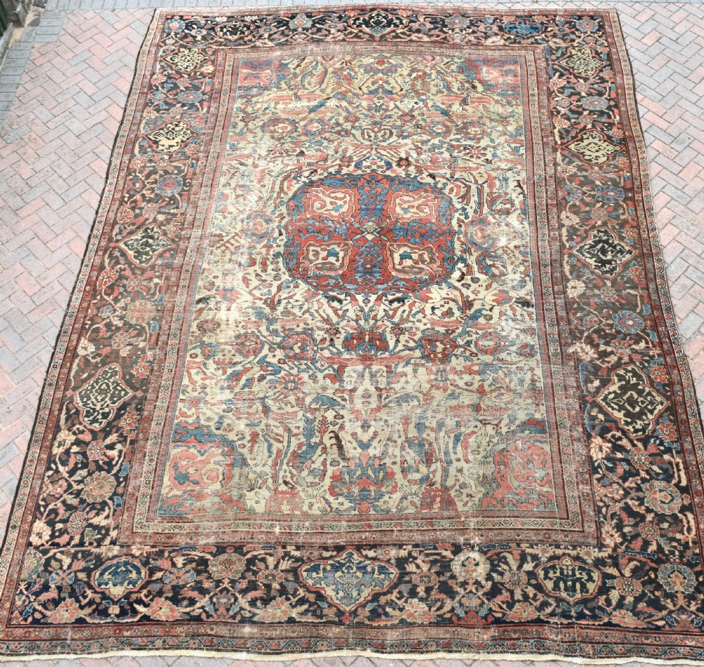 oversize antique Ferahan carpet 490x377 cm