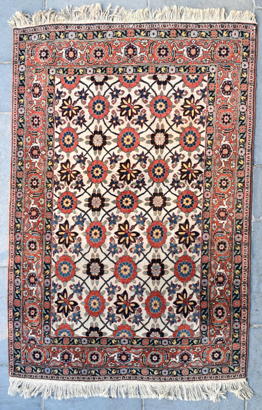 Fine Antique Veramin Mina Khani rug  215x144 cm