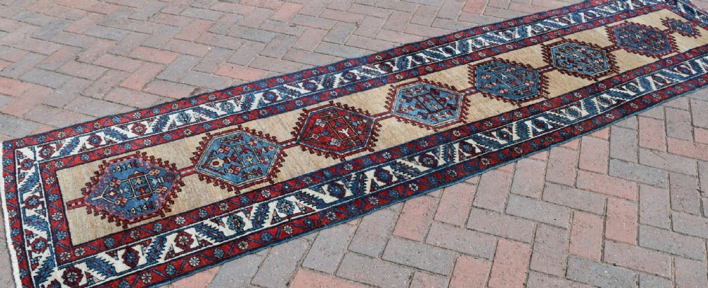 Old Hamadan narrow runner 310x84cm View IV