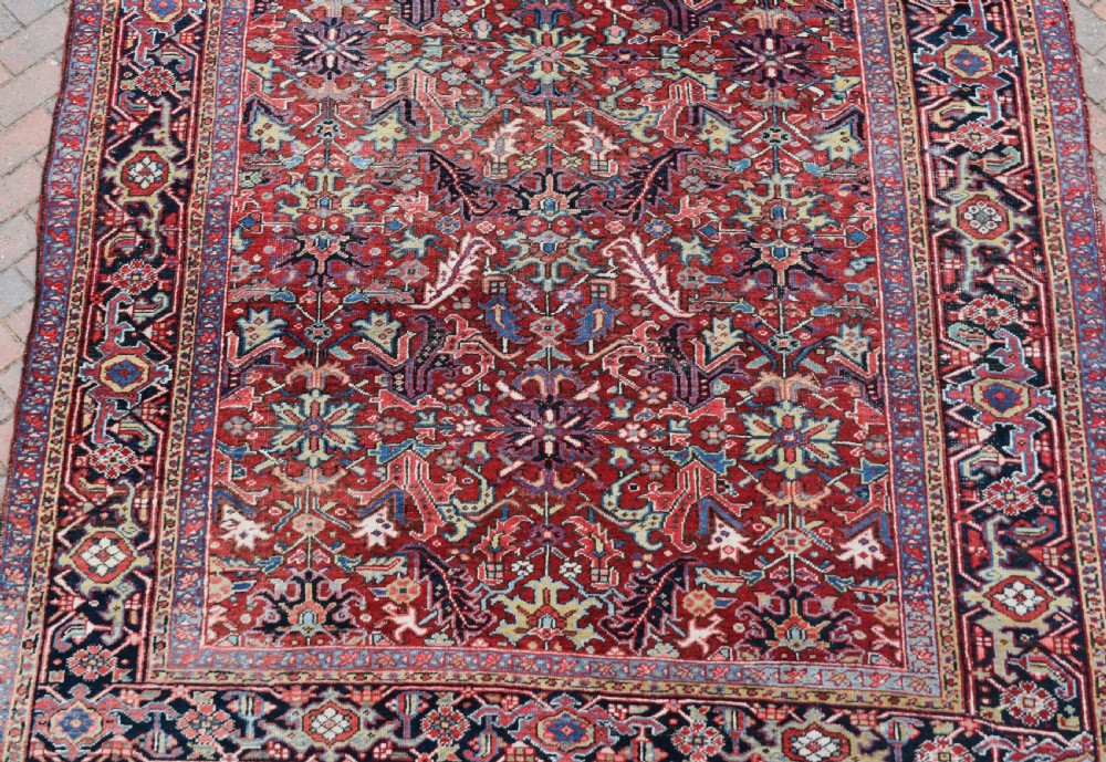 Old Heriz carpet 298x232cm View VI