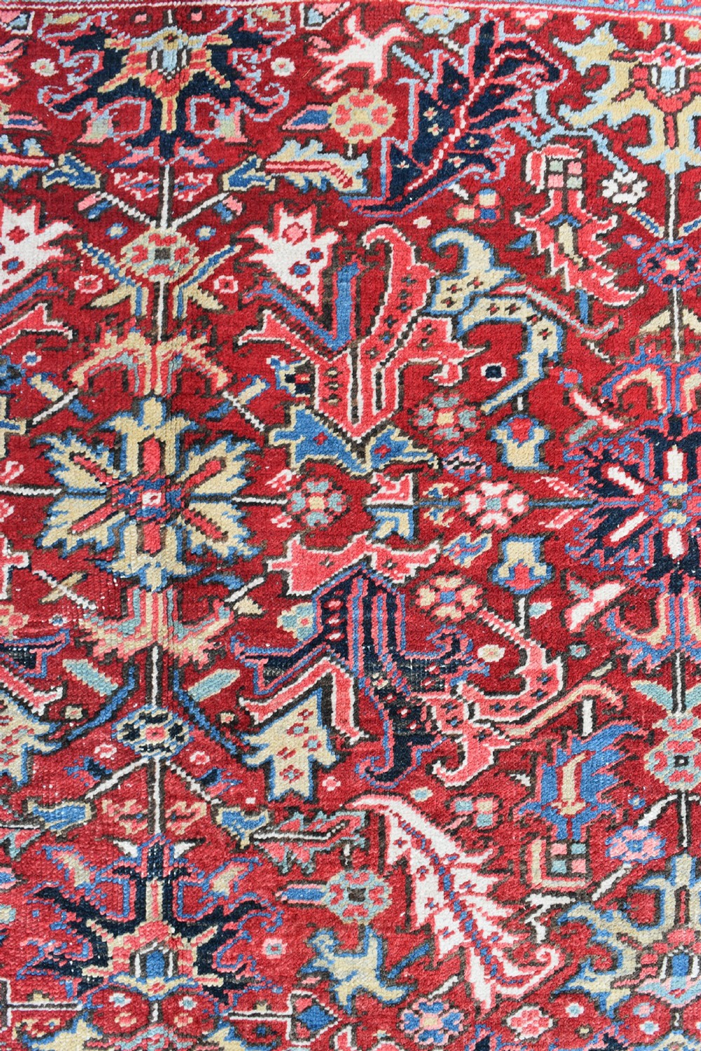Old Heriz carpet 298x232cm View VII